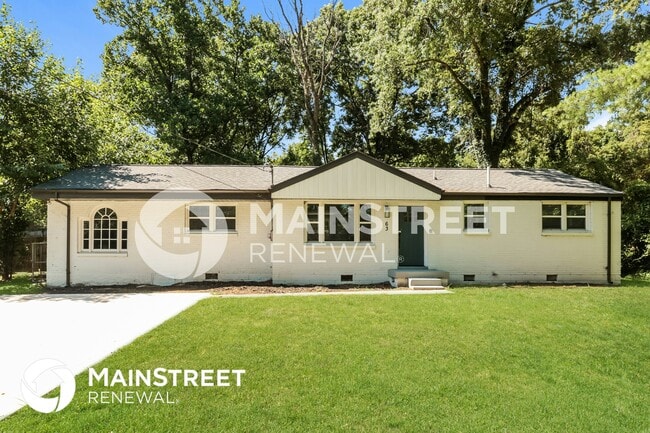Building Photo - 63 Whitsett Rd