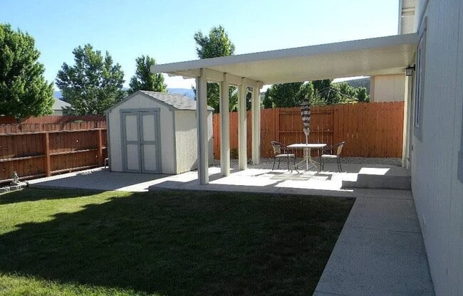 Building Photo - 17730 Fairfax Ct