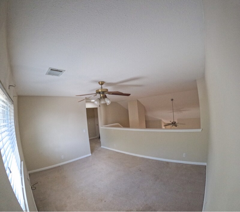 Building Photo - 120 Llama Loop