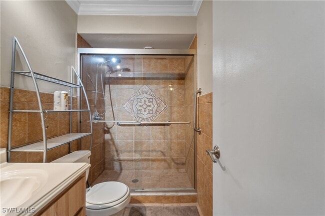 Building Photo - 8287 Charter Club Cir