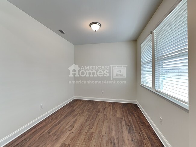 Building Photo - 7019 Garrett Court