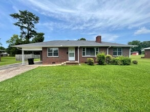 Building Photo - Super Clean 3 bed 2 bath home in Athens in...