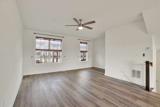 Building Photo - A Welcoming Place to Call Home in Red Lion