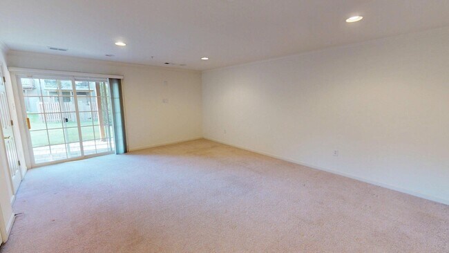 Building Photo - 2603 Lotuswood Ct