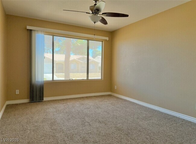 Building Photo - 3090 Tarpon
