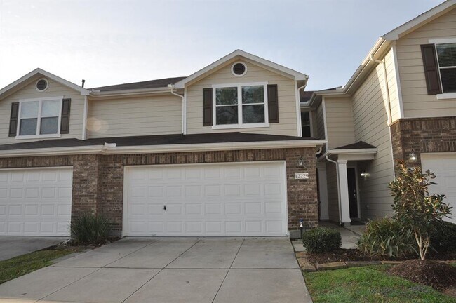 Building Photo - 12229 Medina Lake Dr