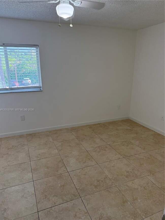 Building Photo - 3600 N 56th Ave