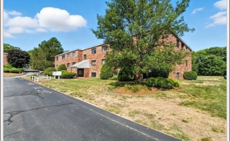 Building Photo - 67 Milliken Ave