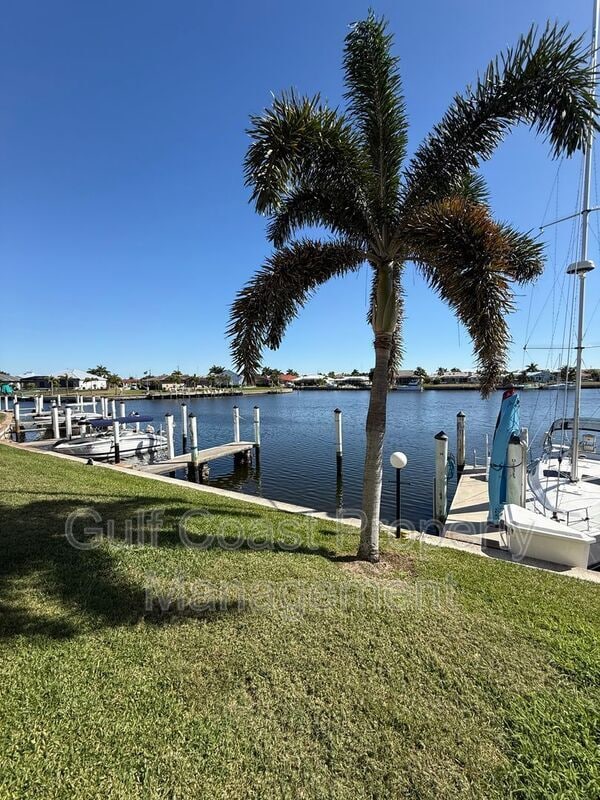 Building Photo - 3640 Bal Harbor Blvd