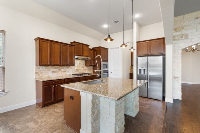 Building Photo - 432 Clear Springs Holw, Buda, Texas 78610