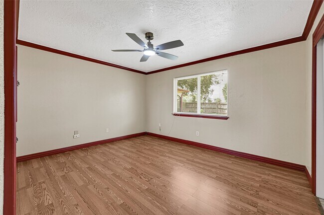 Building Photo - 7742 Whidbey Island Dr