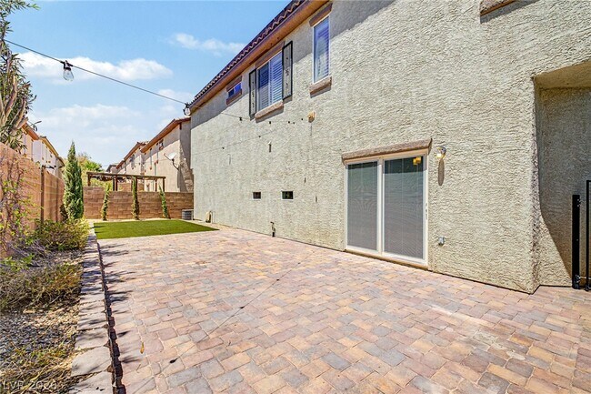 Building Photo - 3669 Sanucci Ct