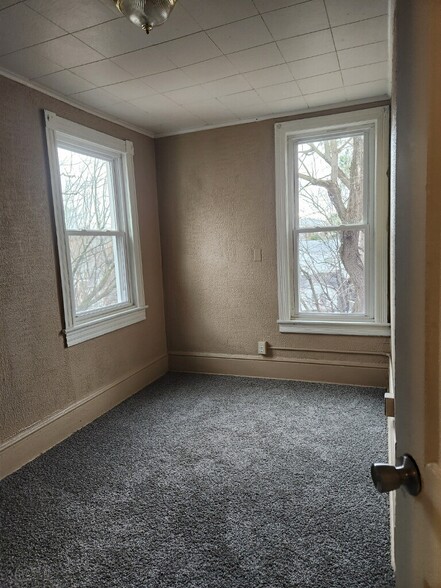 Building Photo - 1489 Washington Ave