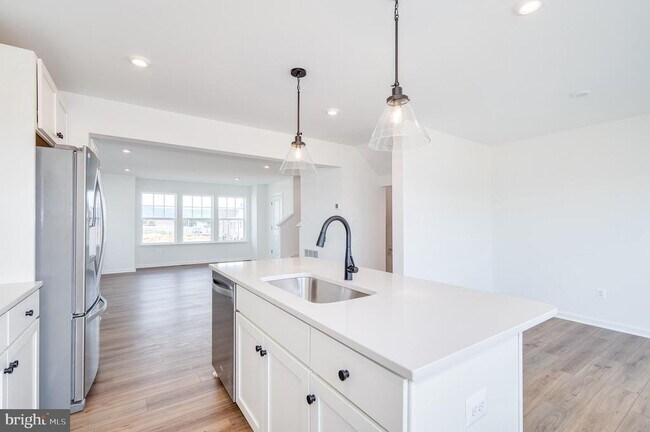 Building Photo - 24 Armistead Pl