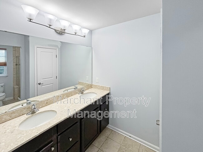 Building Photo - 114 Awendaw Way