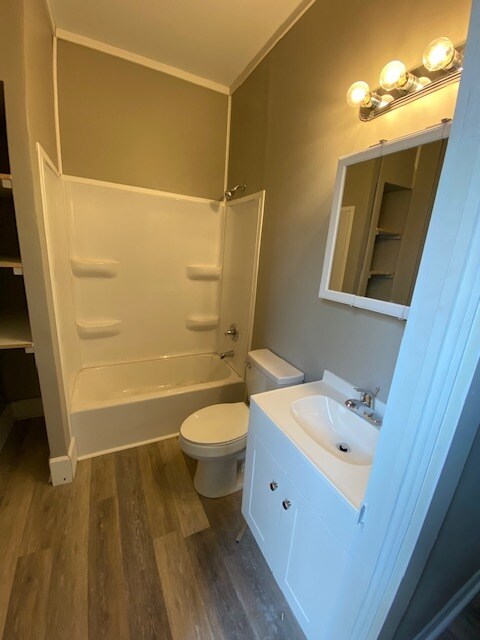 Bathroom - 409 N Third St