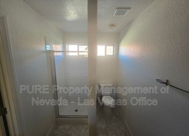 Building Photo - 520 Arrowhead Trail