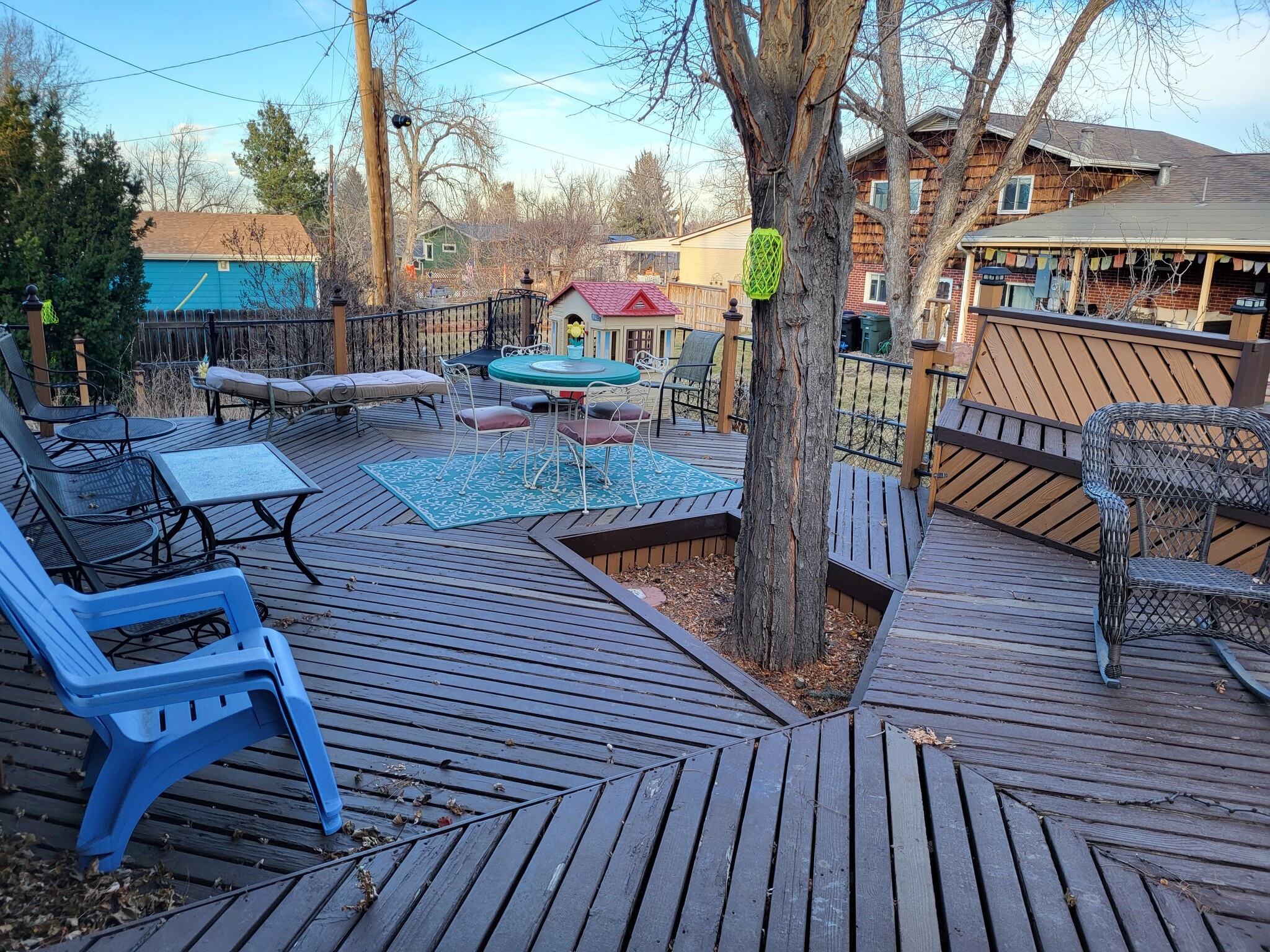 Building Photo - 10470 Romblon Way