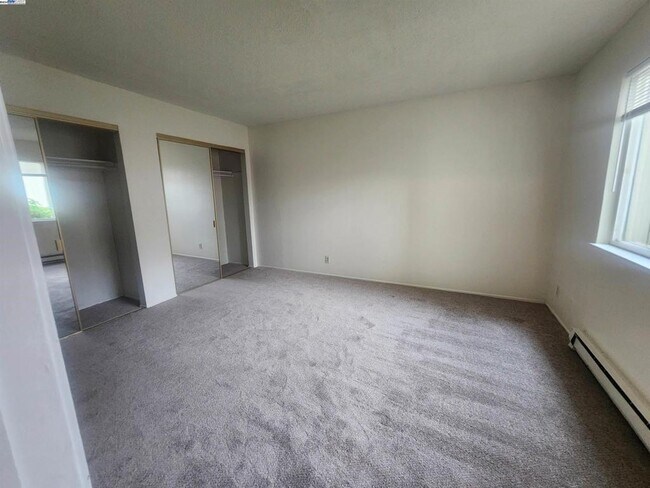Building Photo - 27162 Tampa Ave