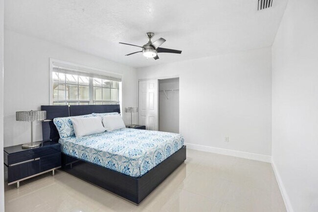 Building Photo - 13525 Brixham St