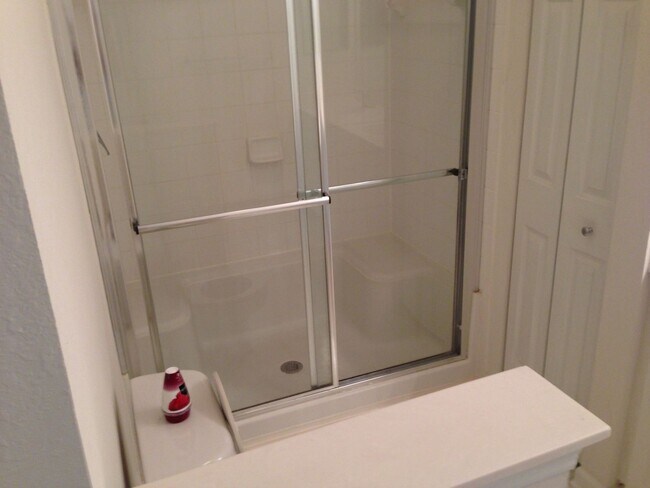 Building Photo - 2222 Arbor Lakes Cir