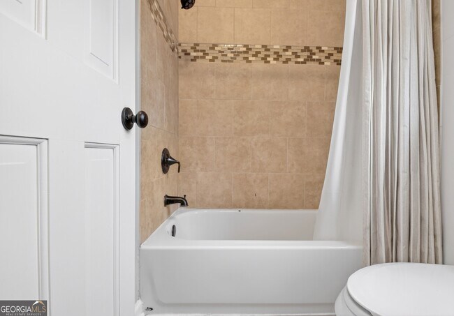 Building Photo - 104 Timber Walk