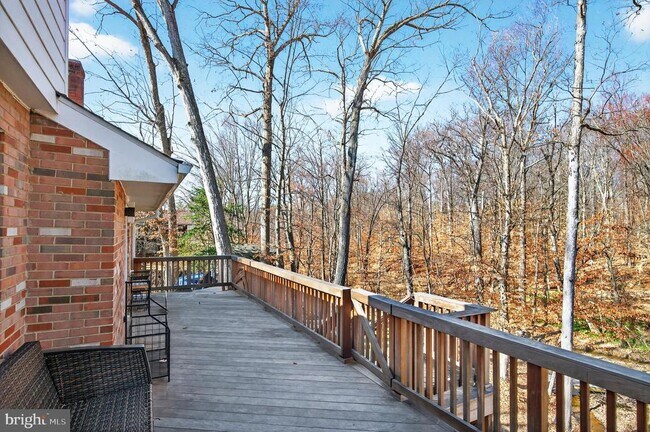 Building Photo - 10730 Anita Dr