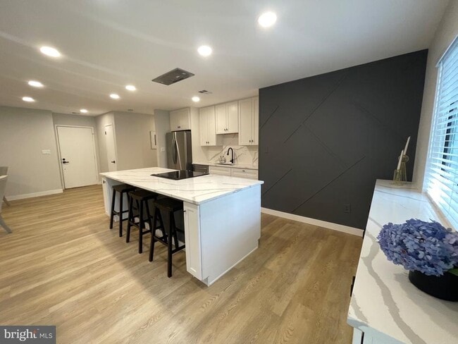 Building Photo - 11307 Gatesborough Ln