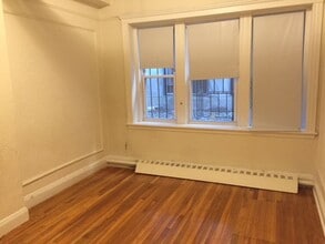 Building Photo - Large 1 bed in a prime location in Brighton