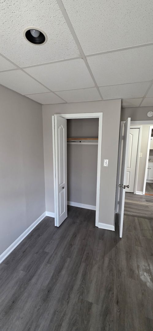 Building Photo - 123 W Main St