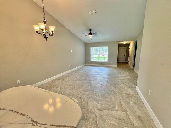 Building Photo - 102 Lynbrook Dr
