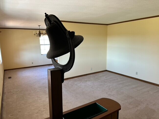 Building Photo - 5120 Candies Creek Ridge Rd