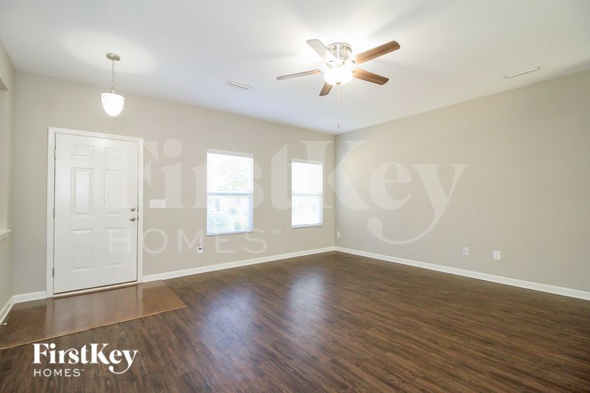 Building Photo - 2456 Autumn Mist Dr