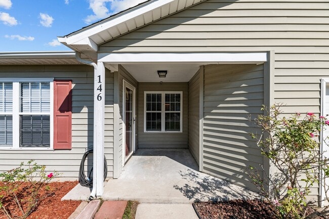 Building Photo - 146 Jer Mar Dr