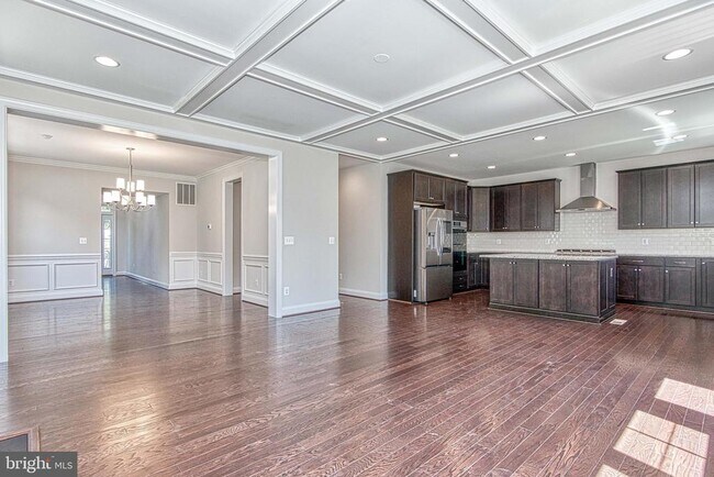 Building Photo - 3100 Greenway Blvd