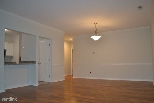 Building Photo - 2 br, 2 bath Condo - 3306 Selwyn Farms Ln