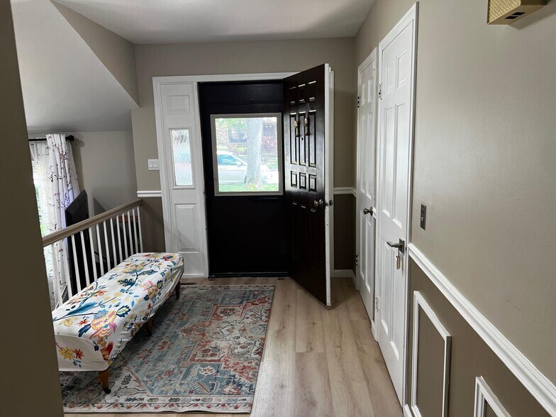 Froyer - 54 Teaberry Dr