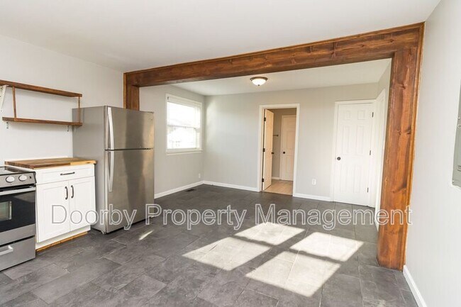 Building Photo - 1908 Cleveland Ave