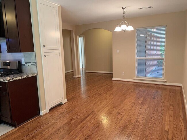 Building Photo - 4314 Warm Springs Rd