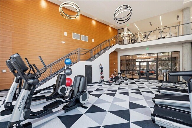 Building Photo - 3131 N Central Ave