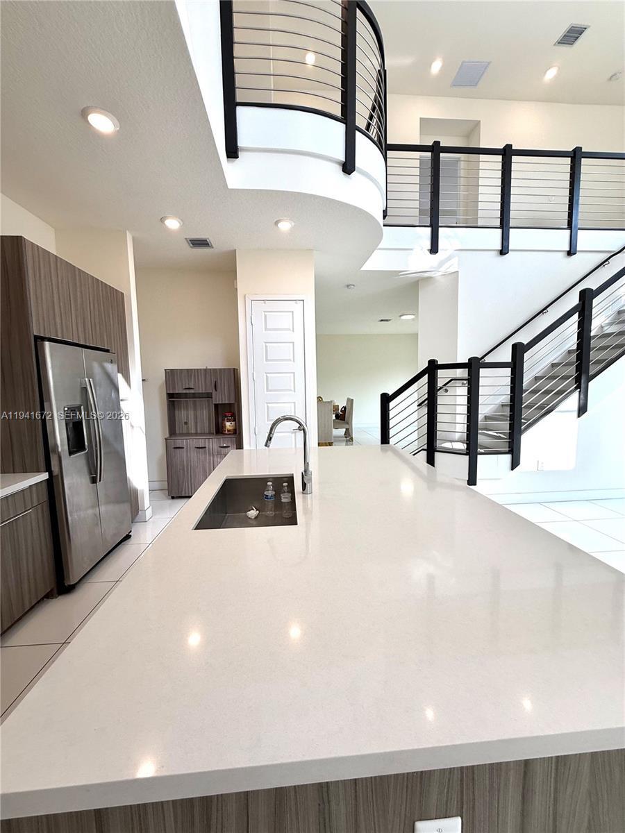 Building Photo - 8981 NW 154th Ter