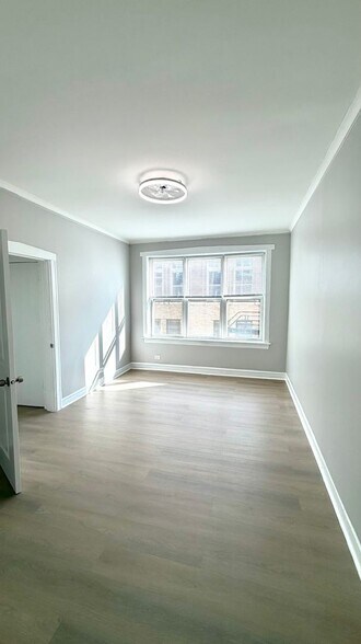 Building Photo - 802 N Bishop St