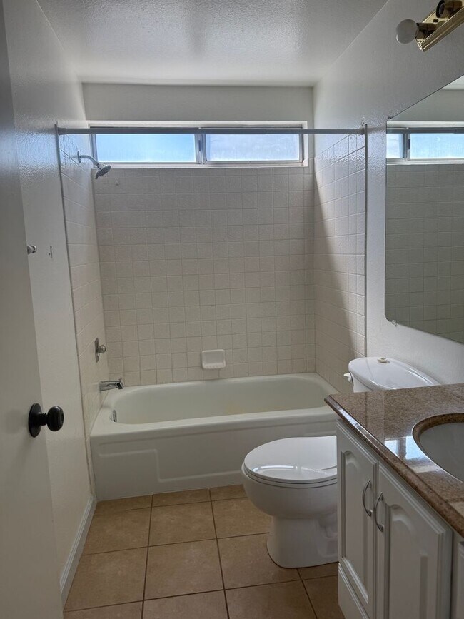 Building Photo - 4605 Rio Encantado Ln