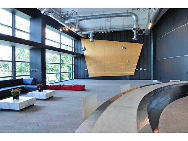 Building Photo - 2950 NE 188th St