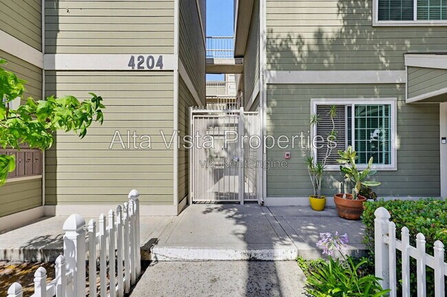 Building Photo - 4204 3rd Avenue