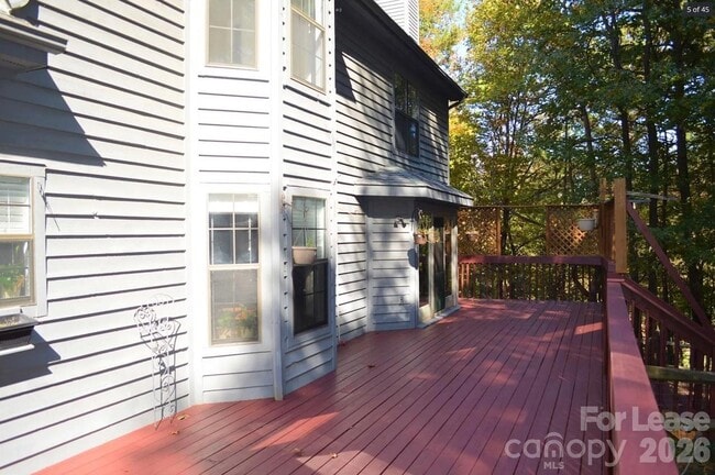 Building Photo - 4167 Greenview Ct