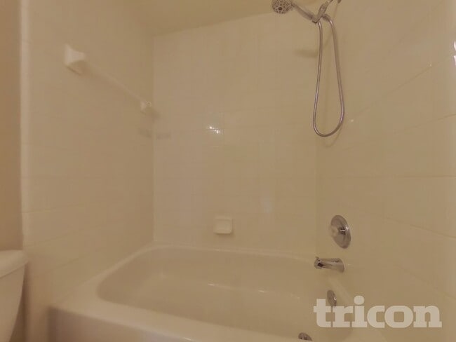 Building Photo - 13235 Moonflower Ct