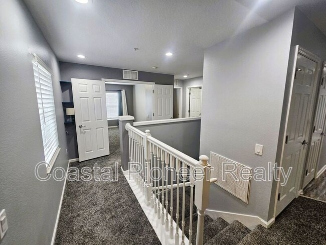 Building Photo - 2035 River Turia Cir