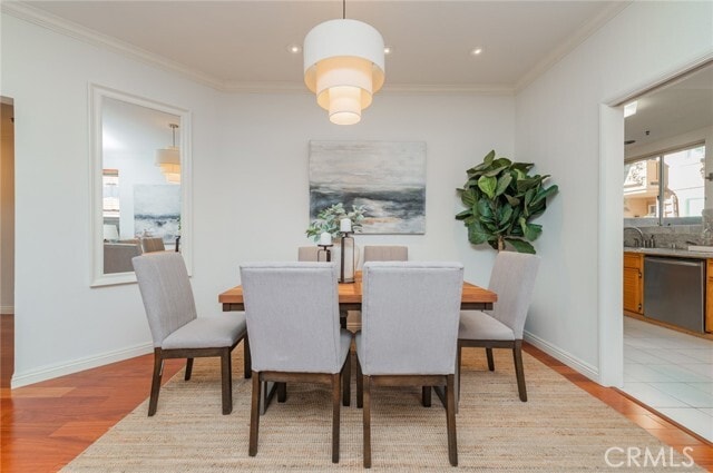 Building Photo - 2 Ellisworth Aisle