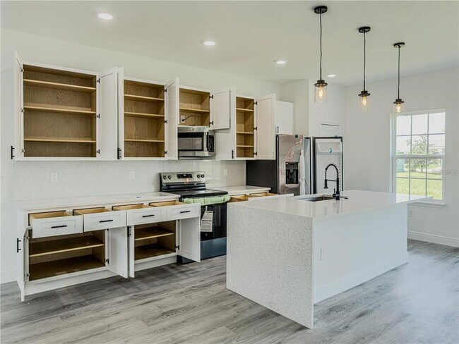 Building Photo - 14245 SW 28th Ct